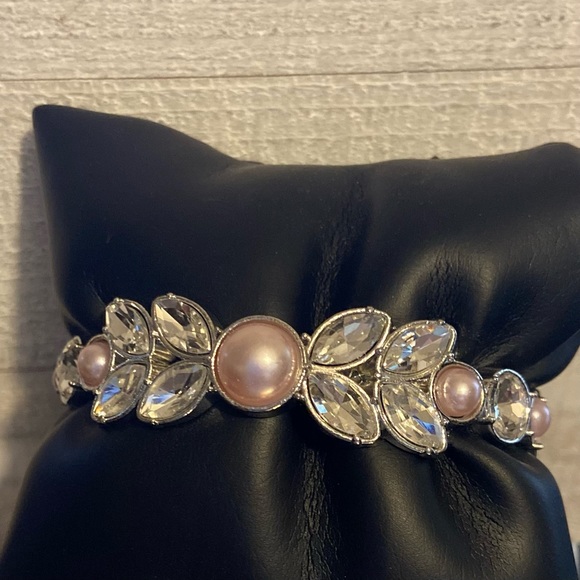 Regal Reminiscence Punk Bracelet - Picture 3 of 5